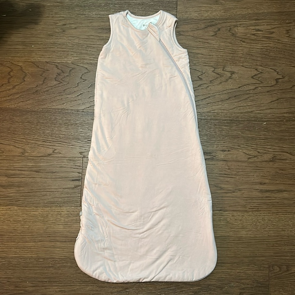 Kyte Baby Cozy Pink Sleeveless Sleep Sack (Size: M - 1.0 Tog)